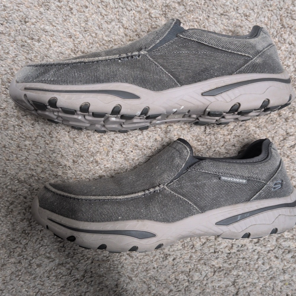 SKECHERS MEN'S CRESTON-MOSECO VINTAGE WASHED WALKING SHOES